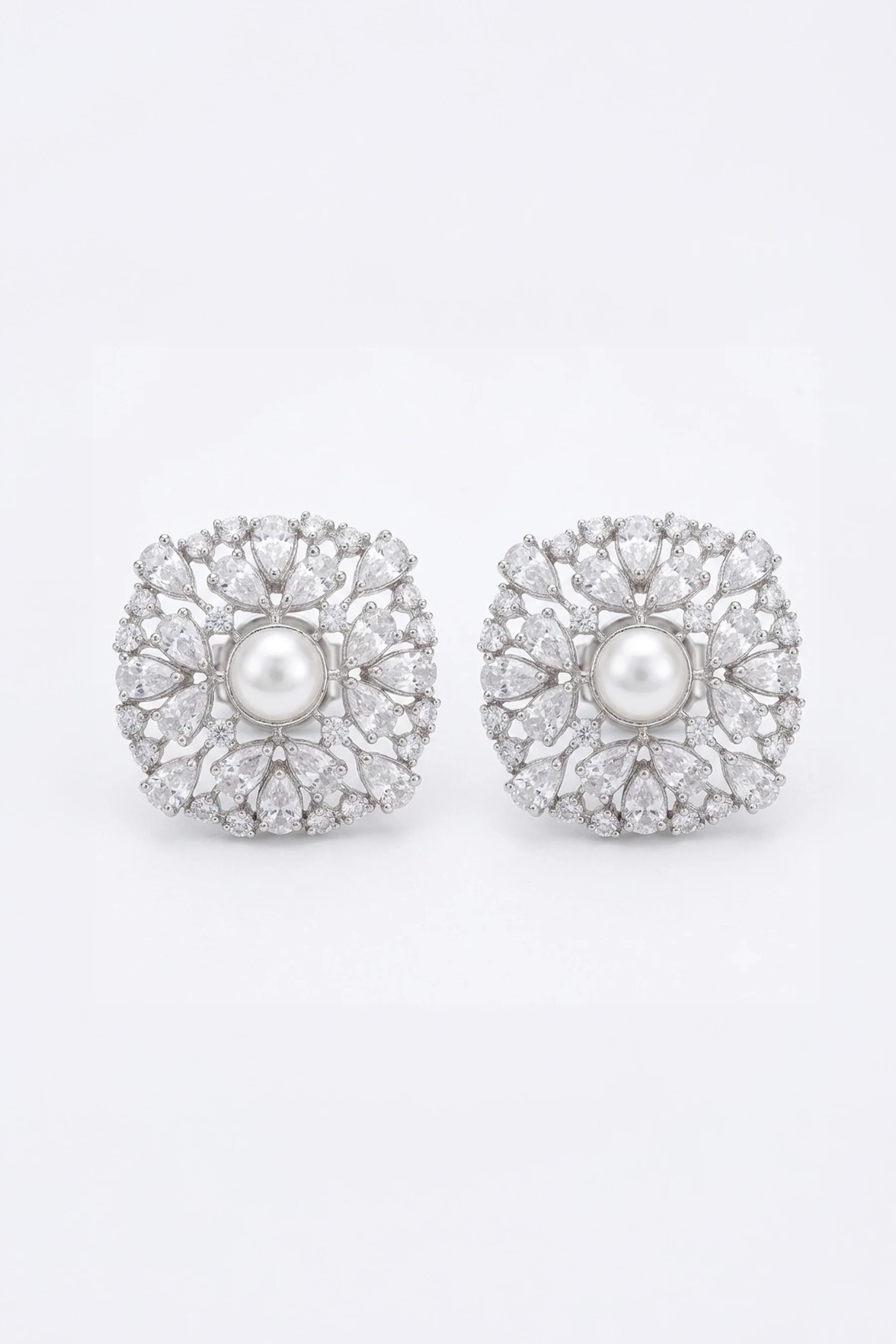 Aura Bloom Diamond Earrings