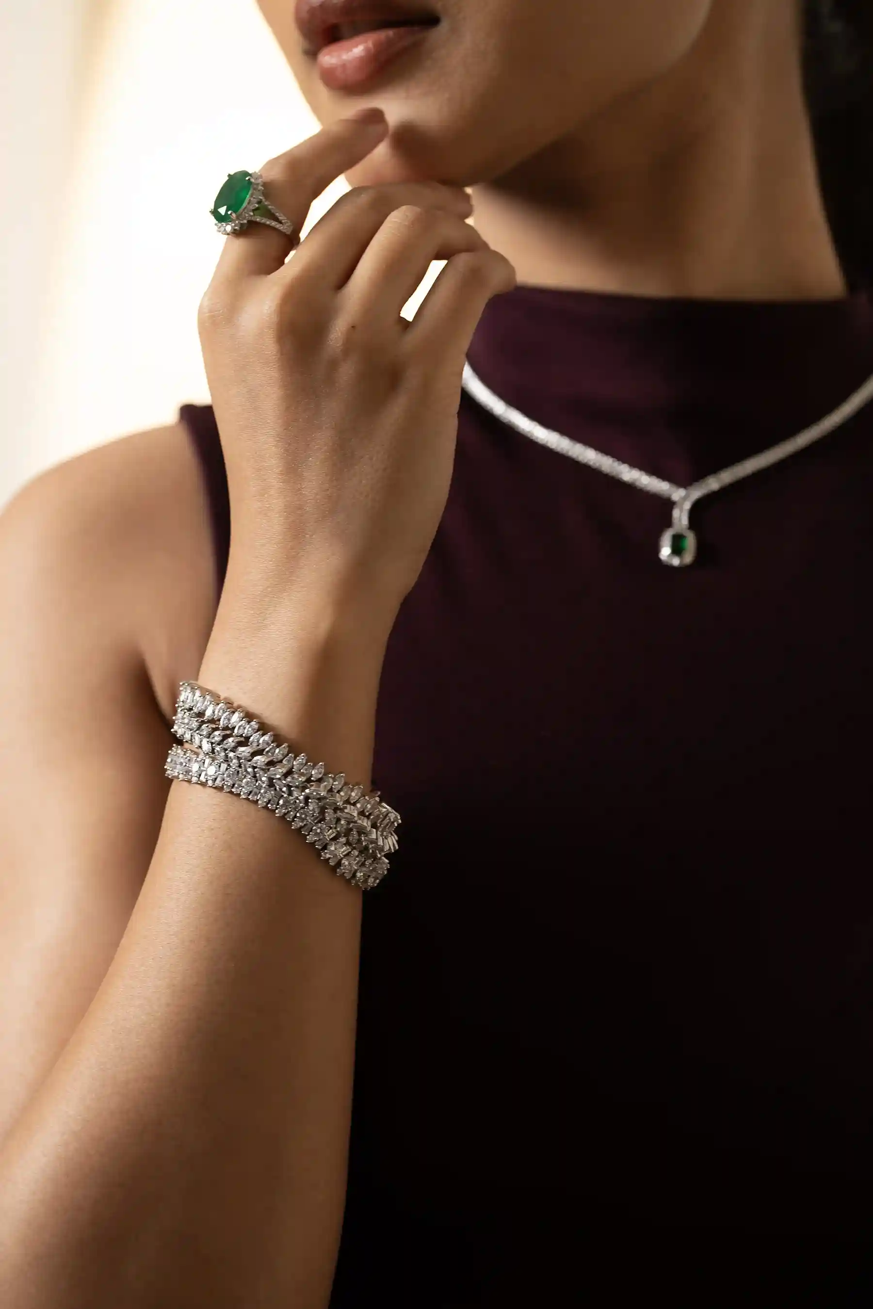 Cushion Emerald Halo Ring - Image 8