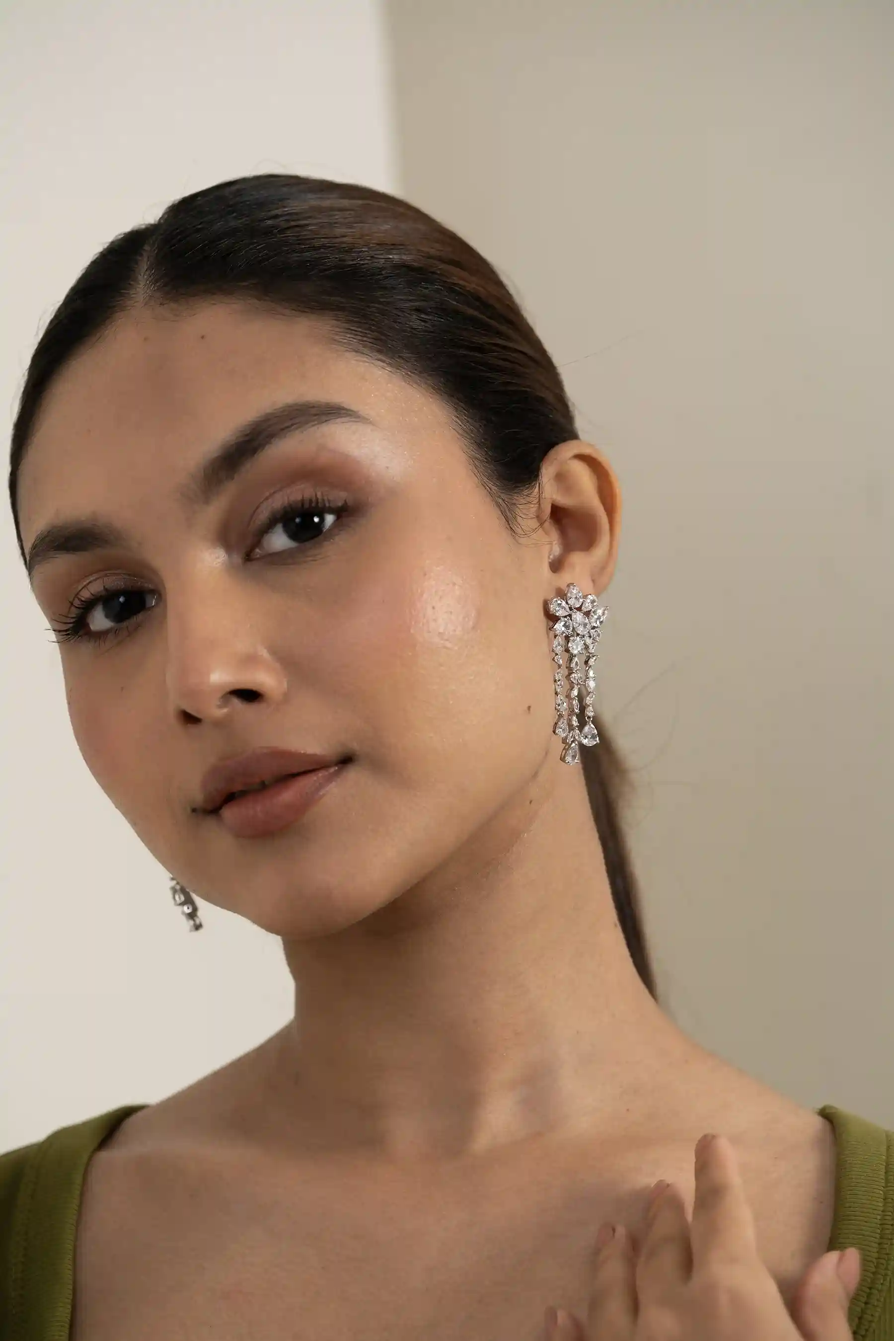 Double Baguette Column Drop Earrings - Image 4