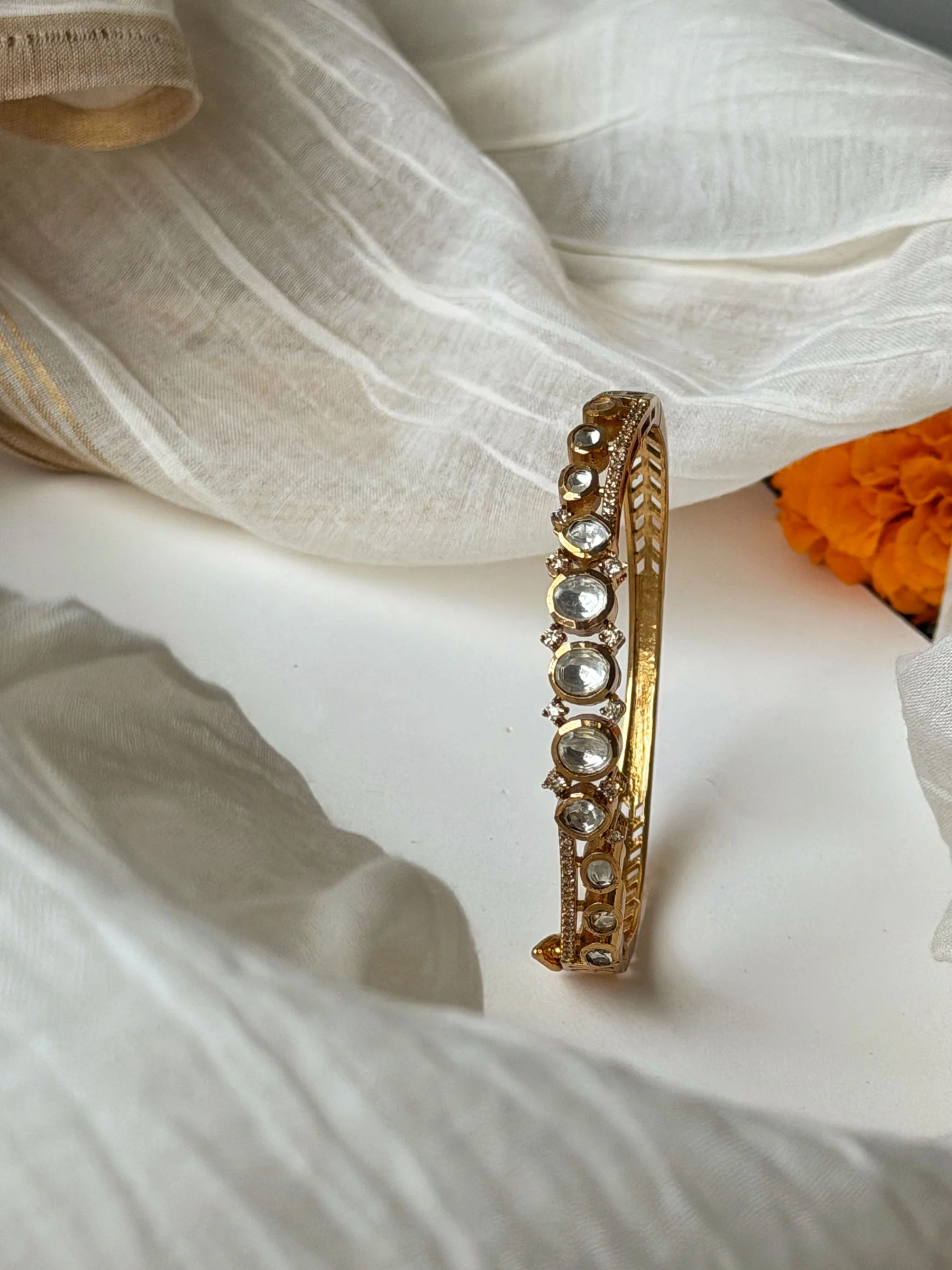 Idhaya Oval SP Polki Bracelet - Image 4