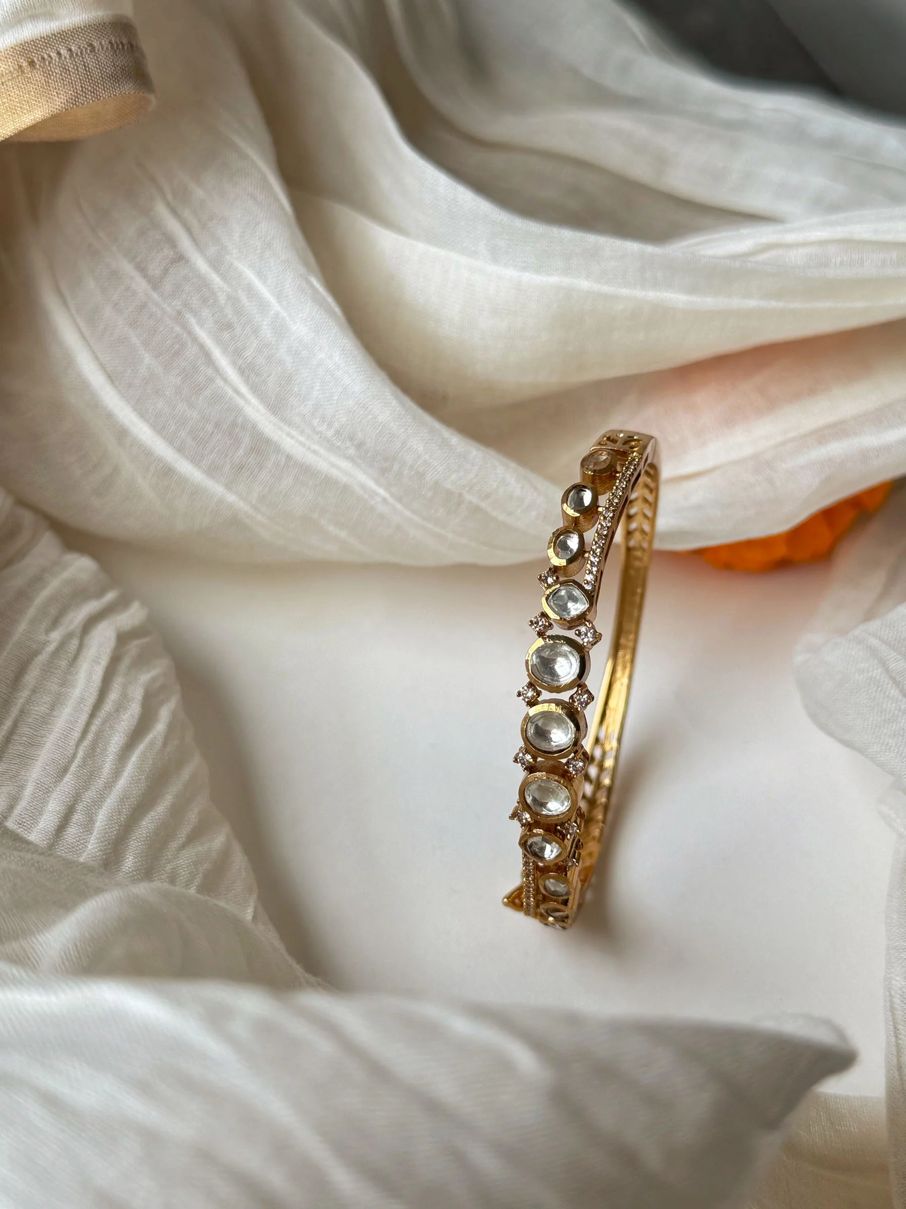 Idhaya Oval SP Polki Bracelet - Image 6