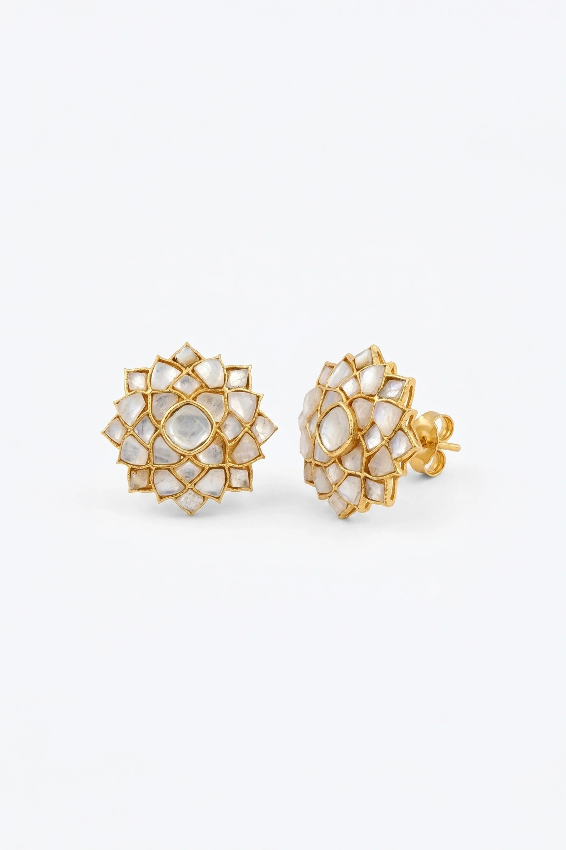 ISHVANI SP EARRINGS