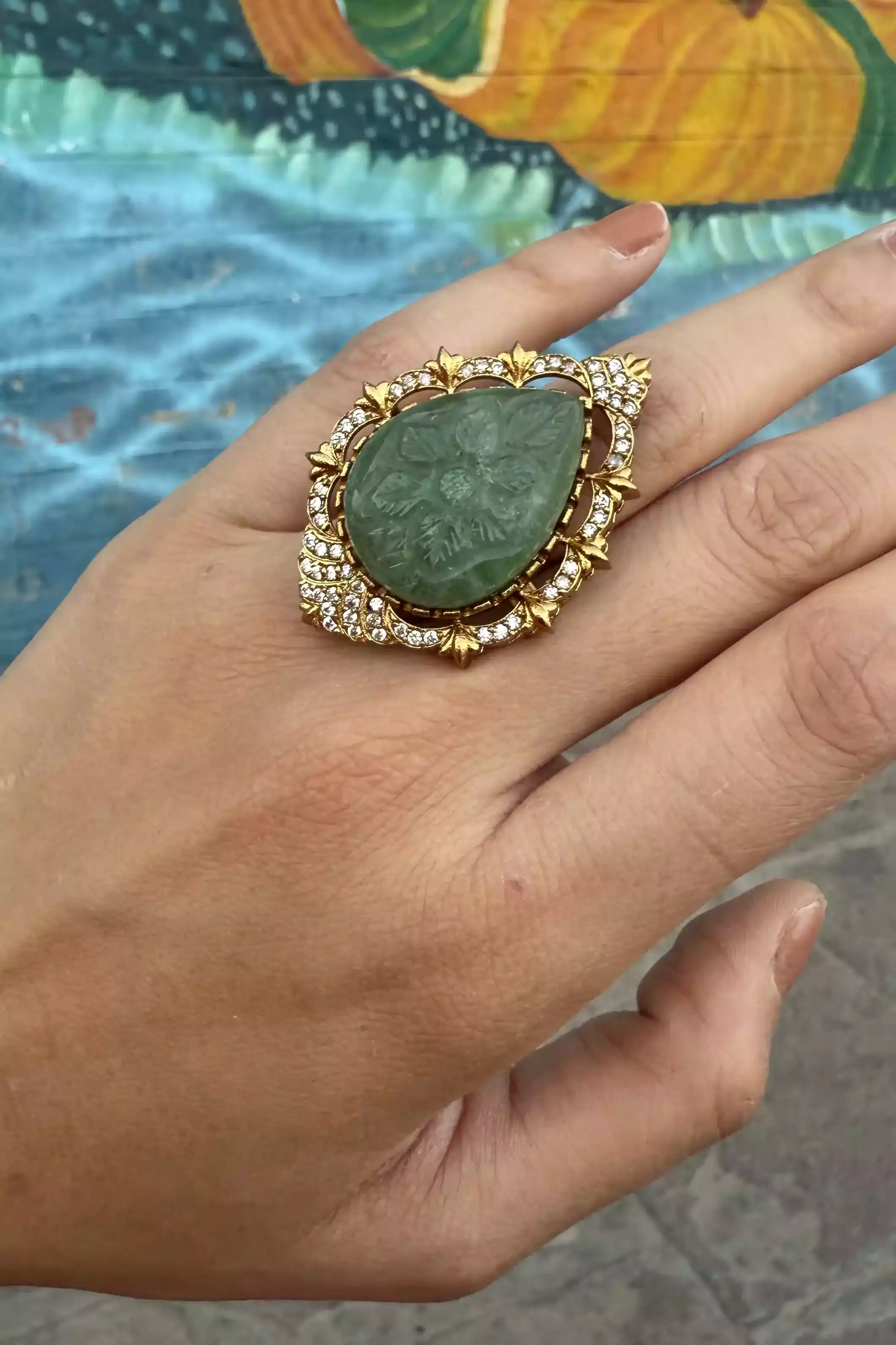 Araya Kashi Patta Green Stone Polki Cocktail Ring - Image 2