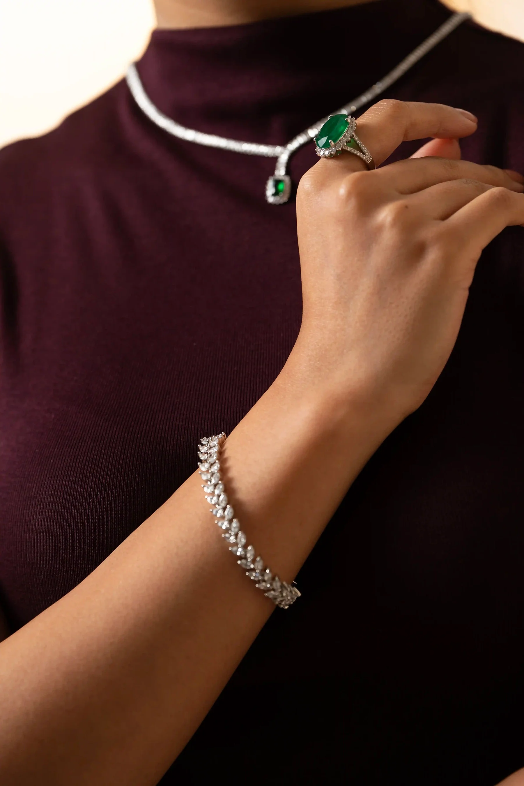 Leaf Motif Diamond Bracelet - Image 4