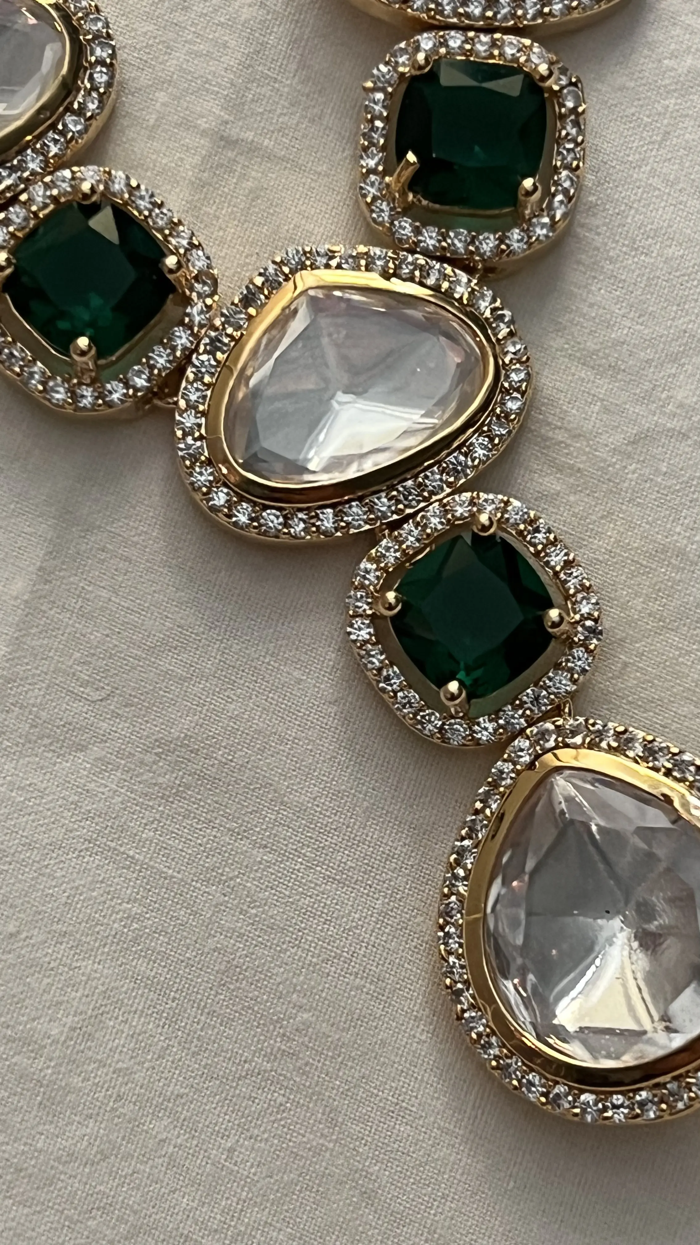 Noor Polki Moissanite Necklace Set - Image 7