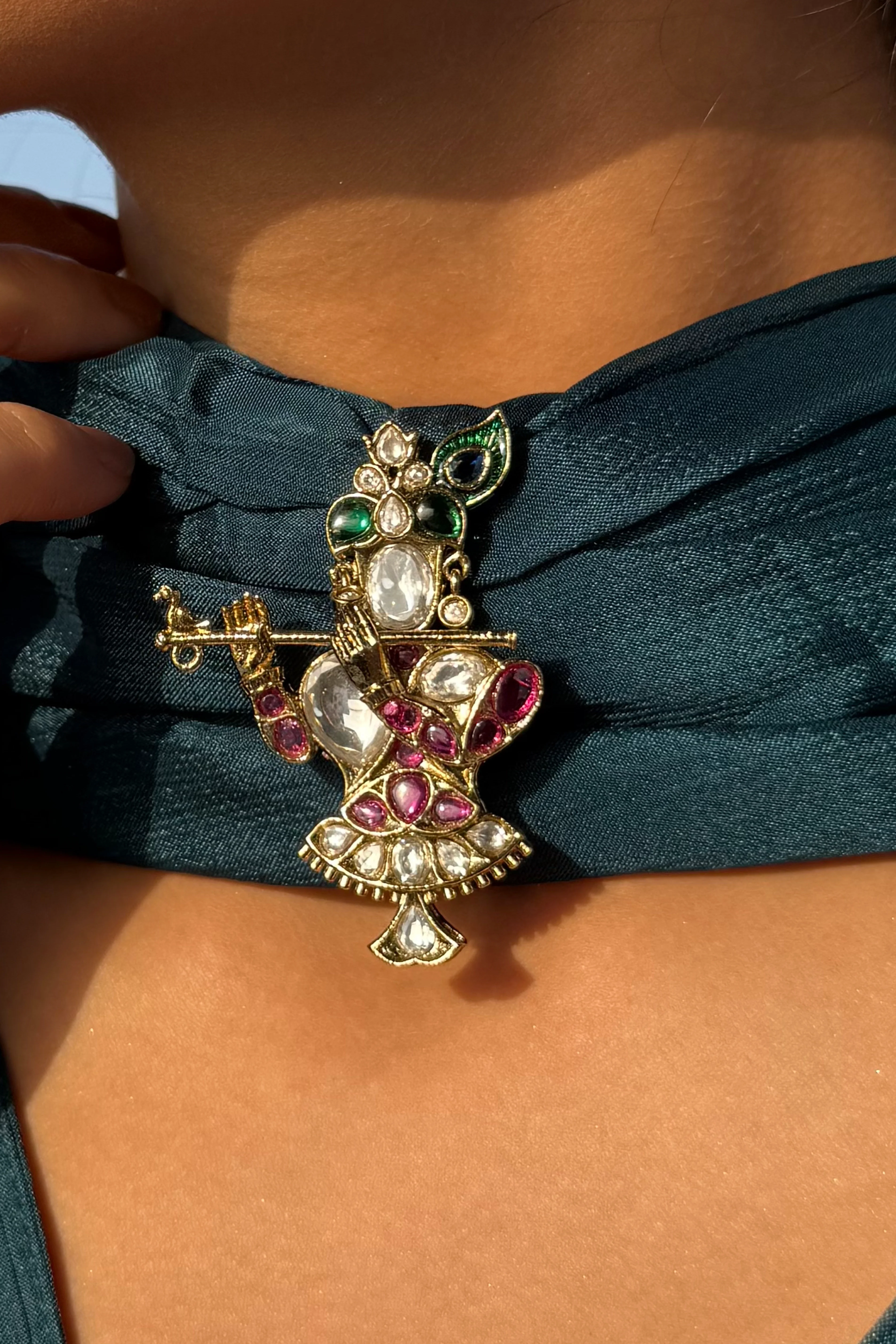 Radha Murali Krishna Polki Brooch - Image 2