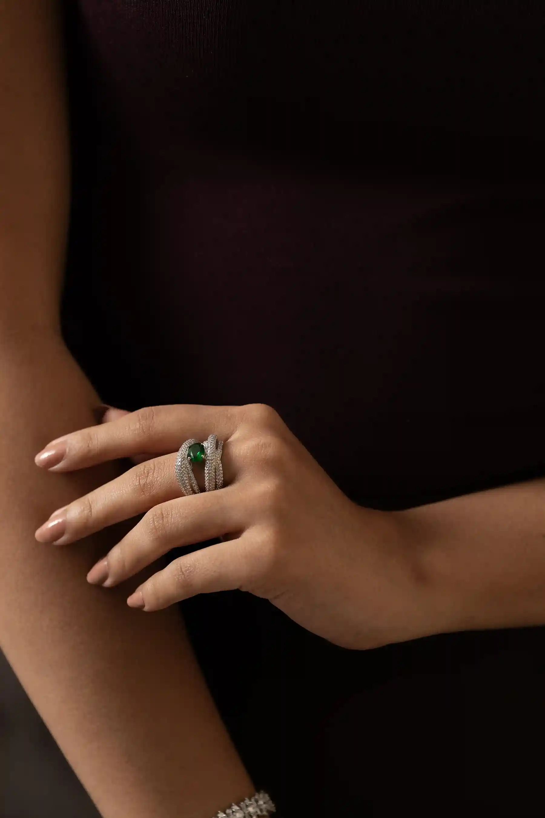 Oval Emerald Crown Halo Ring - Image 5