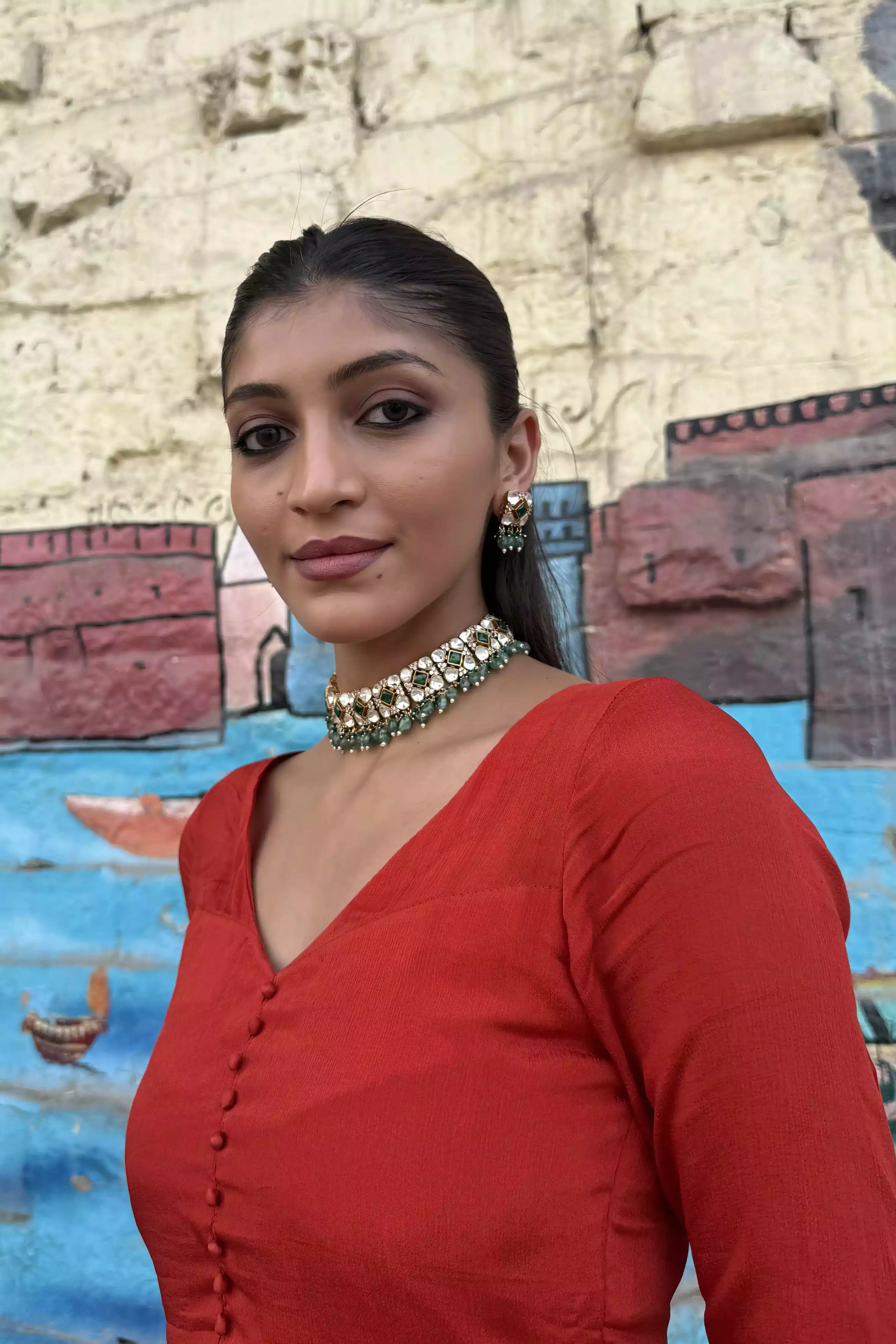 Riva Emerald Kundan Oxidised Choker Set - Image 4