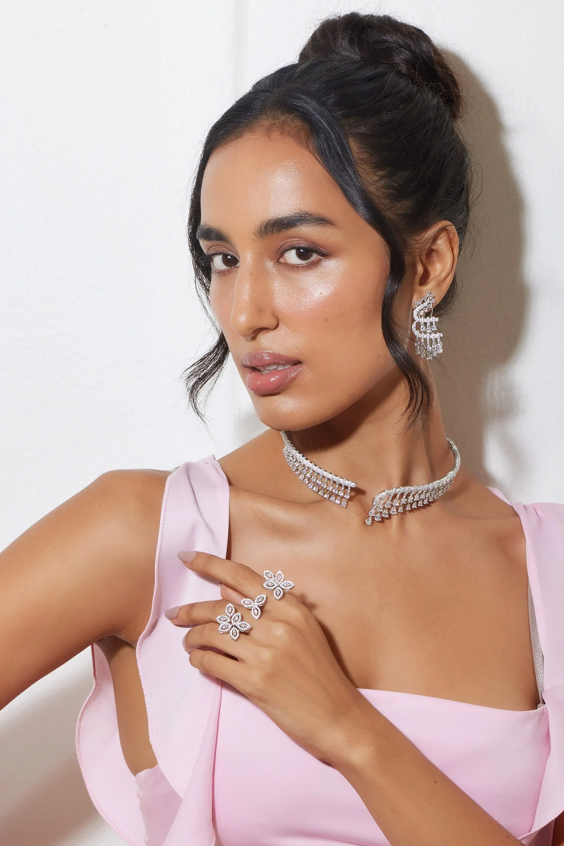 Swan Grace Necklace Set - Image 10