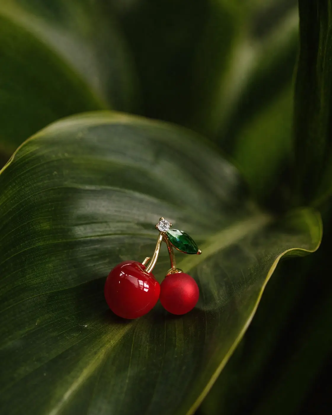 The Wild Cherry Bimba Brooch - Image 2